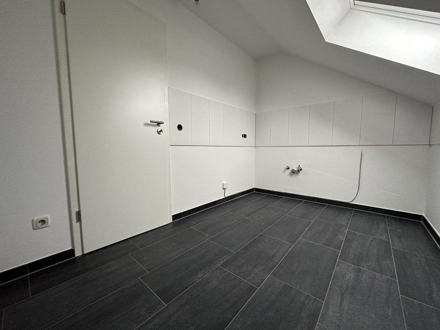 Pronájem bytu 3+1 74 m², Liebigstraße 16a, Waldkraiburg, Bavorsko Pronájem bytu 3+1 74 m², Liebigstraße 16a, Waldkraiburg, Bavorsko