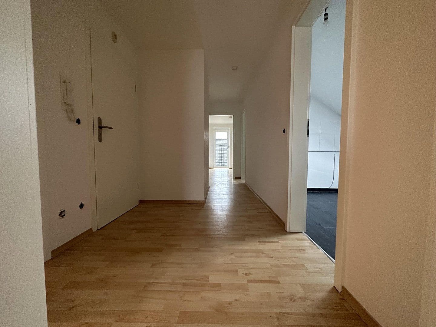 Pronájem bytu 3+1 74 m², Liebigstraße 16a, Waldkraiburg, Bavorsko Pronájem bytu 3+1 74 m², Liebigstraße 16a, Waldkraiburg, Bavorsko