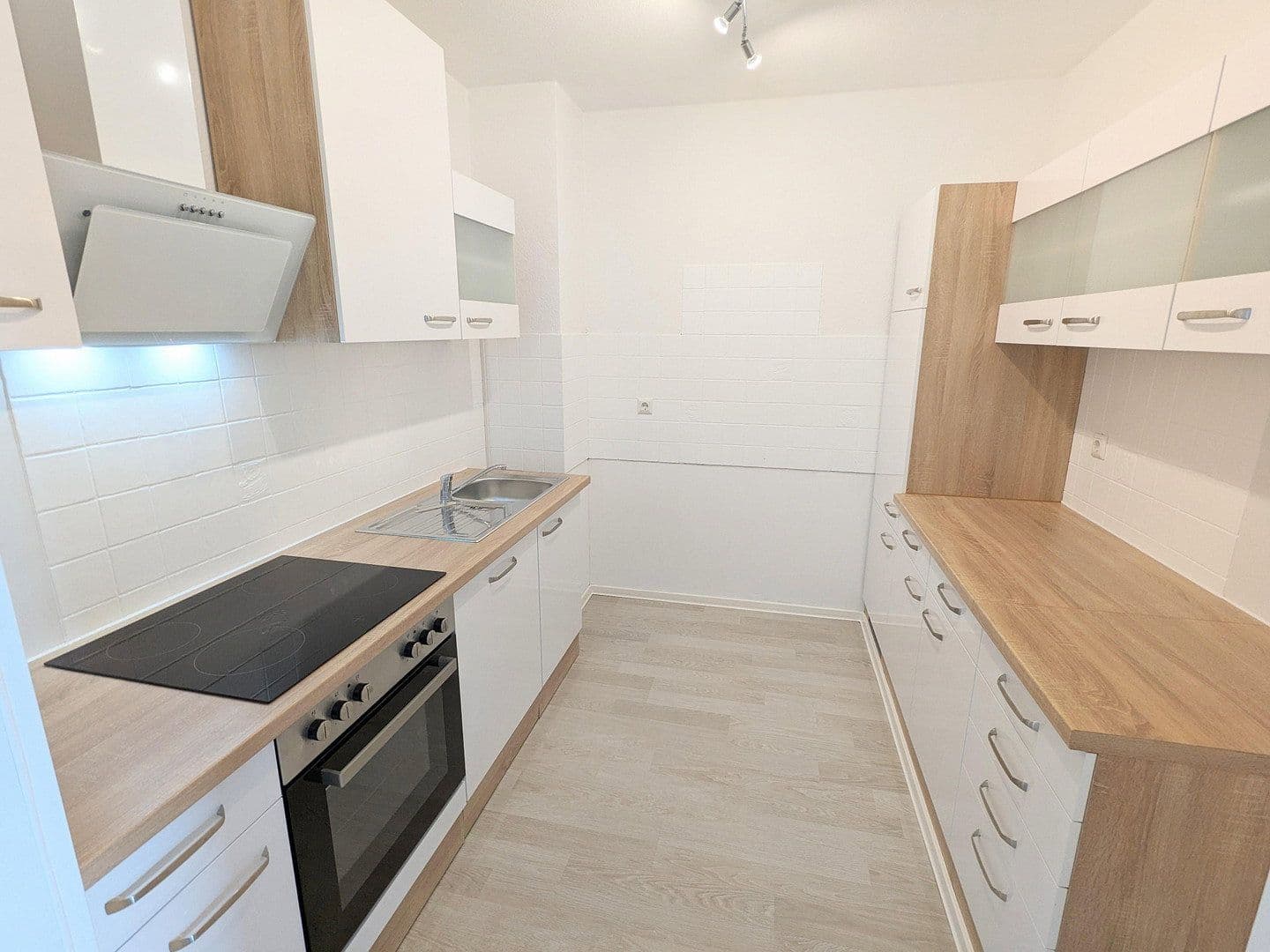 Pronájem bytu 2+kk 67 m², Woogstr. 36, Neuhofen, Porýní-Falc Pronájem bytu 2+kk 67 m², Woogstr. 36, Neuhofen, Porýní-Falc