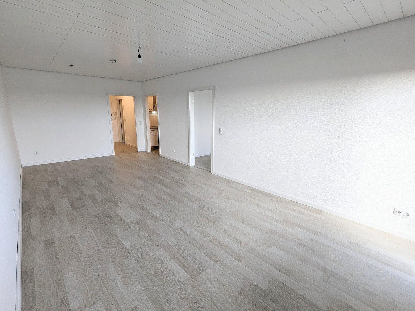 Pronájem bytu 2+kk 67 m², Woogstr. 36, Neuhofen, Porýní-Falc Pronájem bytu 2+kk 67 m², Woogstr. 36, Neuhofen, Porýní-Falc