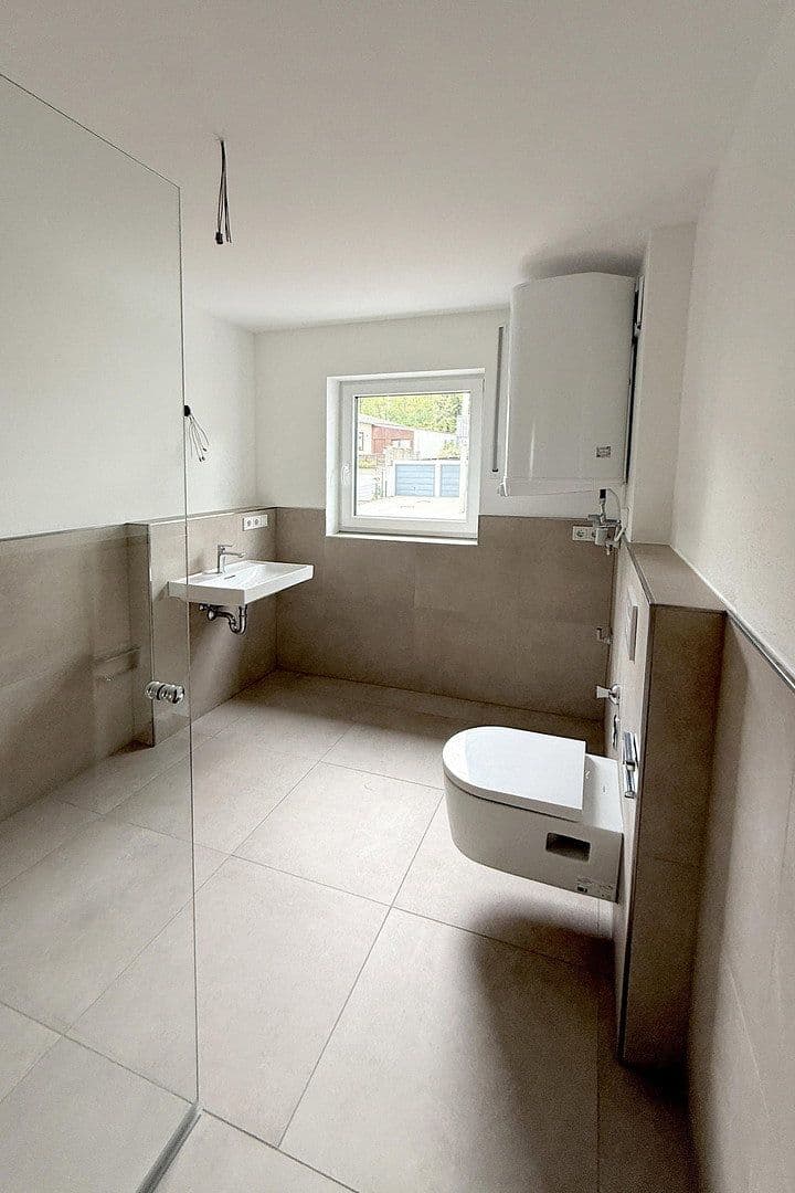 Pronájem bytu 4+1 95 m², An der Schwefelquelle 2, Schwandorf, Bavorsko Pronájem bytu 4+1 95 m², An der Schwefelquelle 2, Schwandorf, Bavorsko