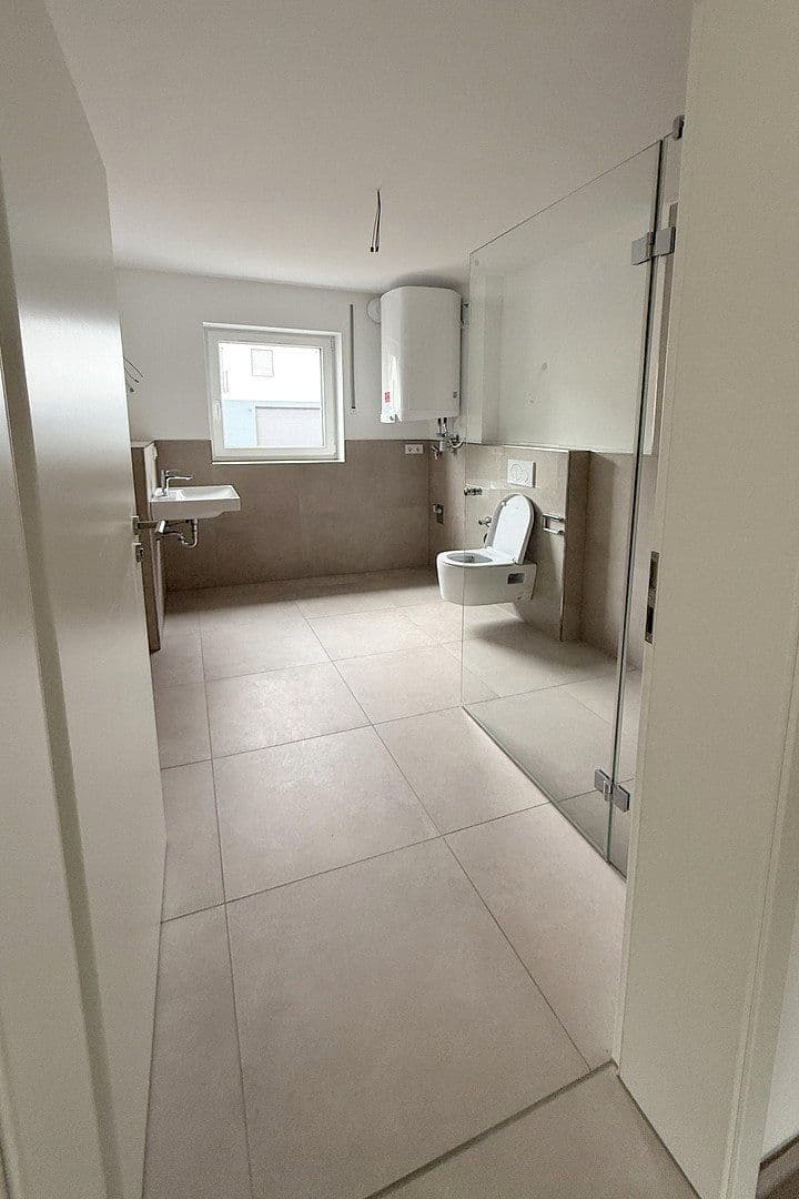 Pronájem bytu 4+1 95 m², An der Schwefelquelle 2, Schwandorf, Bavorsko Pronájem bytu 4+1 95 m², An der Schwefelquelle 2, Schwandorf, Bavorsko