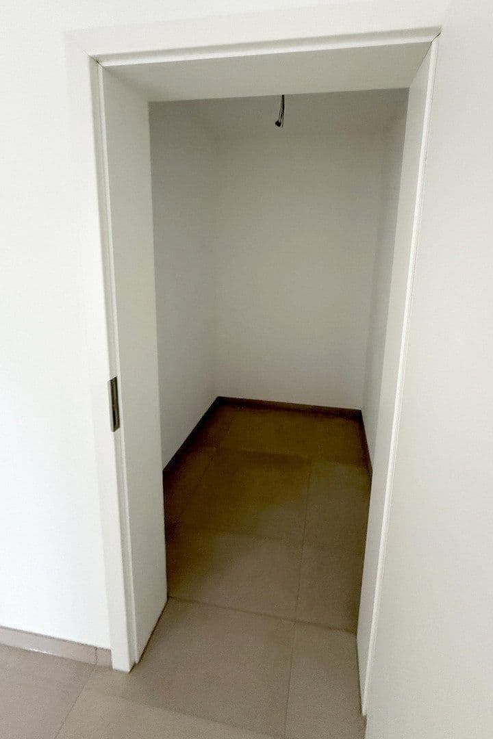 Pronájem bytu 4+1 95 m², An der Schwefelquelle 2, Schwandorf, Bavorsko Pronájem bytu 4+1 95 m², An der Schwefelquelle 2, Schwandorf, Bavorsko
