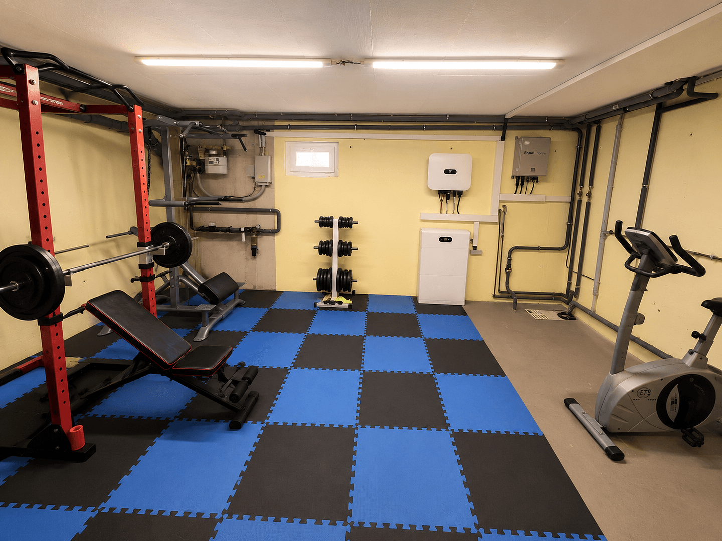 Prodej domu 191 m², pozemek 350 m², Heinrich-Cleas-Str.40B, Leverkusen, Severní Porýní-Vestfálsko Prodej domu 191 m², pozemek 350 m², Heinrich-Cleas-Str.40B, Leverkusen, Severní Porýní-Vestfálsko