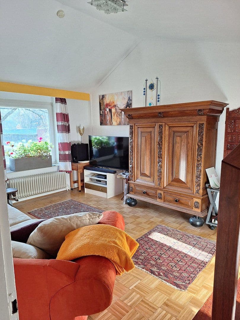 Prodej domu 140 m², pozemek 220 m², Sintenisweg 24, Hannover, Dolní Sasko Prodej domu 140 m², pozemek 220 m², Sintenisweg 24, Hannover, Dolní Sasko