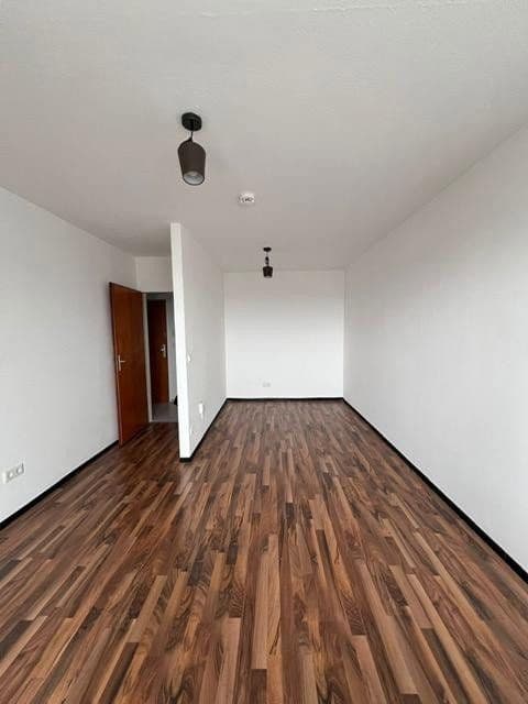 Pronájem bytu 1+1 34 m², Herschelstraße 28, Ingolstadt, Bavorsko Pronájem bytu 1+1 34 m², Herschelstraße 28, Ingolstadt, Bavorsko