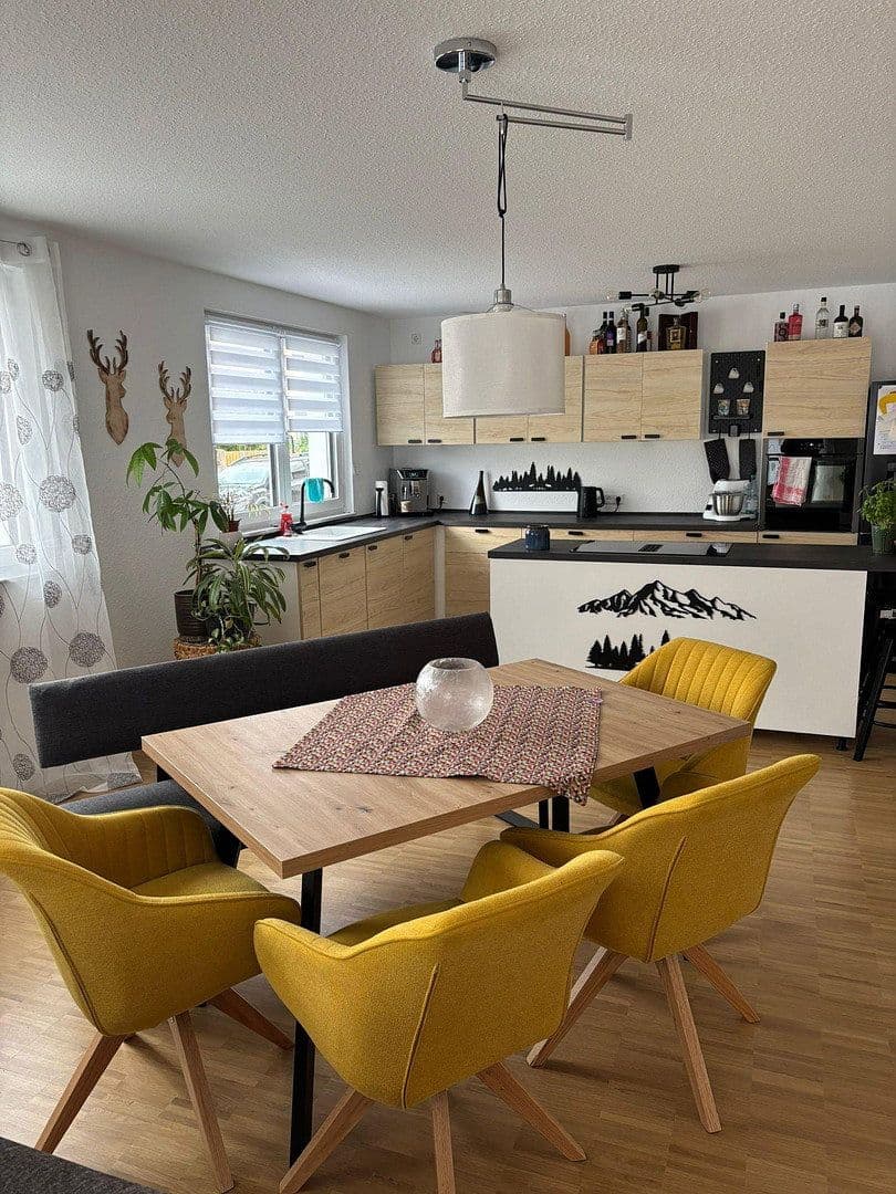 Pronájem domu 155 m², pozemek 8 m², Neureuter Hauptstraße 314, Karlsruhe, Bádensko-Württembersko Pronájem domu 155 m², pozemek 8 m², Neureuter Hauptstraße 314, Karlsruhe, Bádensko-Württembersko