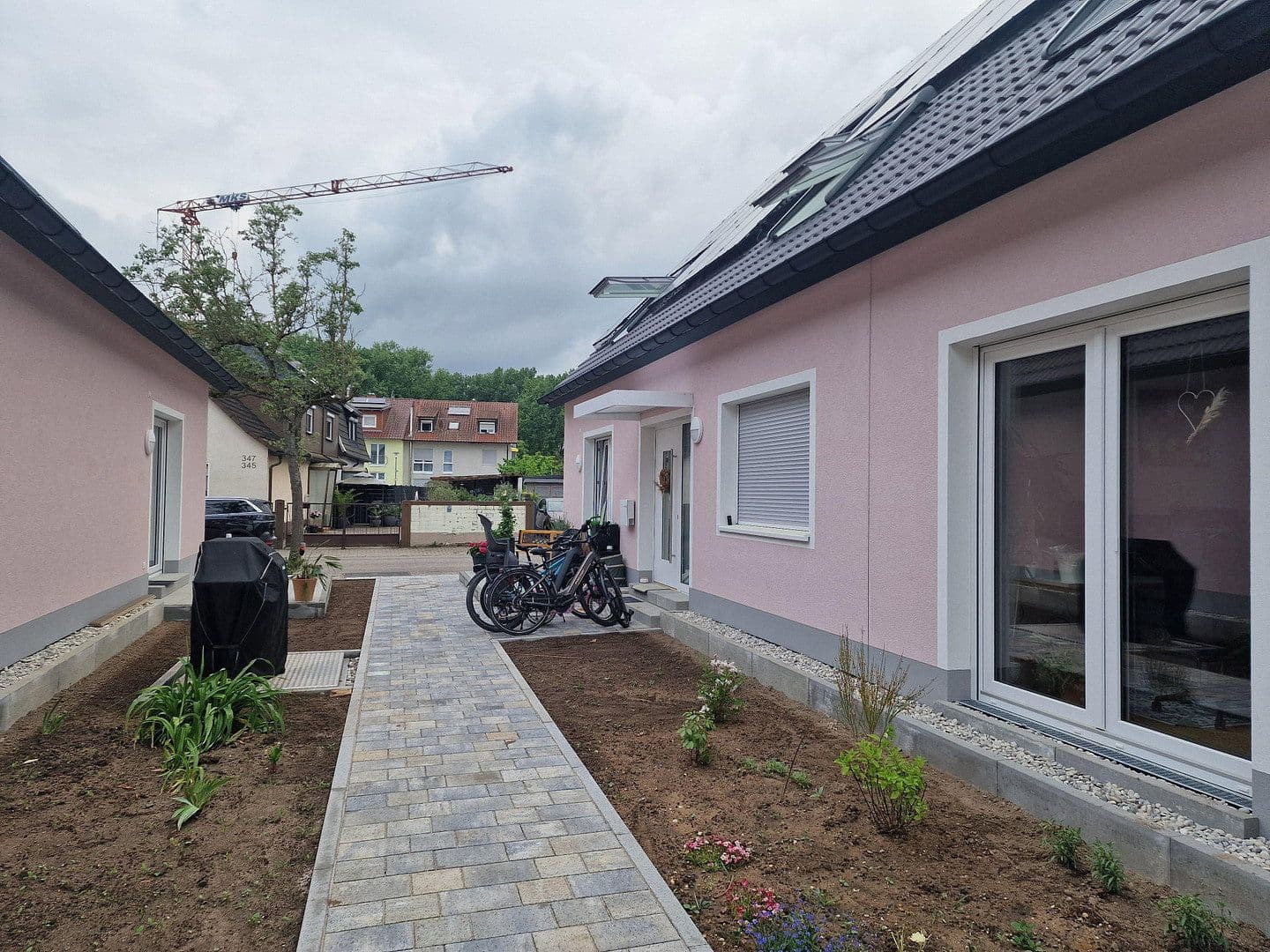 Pronájem domu 155 m², pozemek 8 m², Neureuter Hauptstraße 314, Karlsruhe, Bádensko-Württembersko Pronájem domu 155 m², pozemek 8 m², Neureuter Hauptstraße 314, Karlsruhe, Bádensko-Württembersko