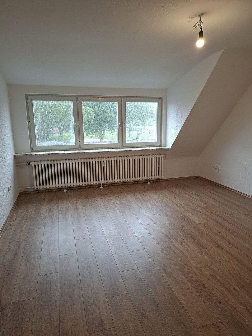 Pronájem bytu 3+1 76 m², Scheppmannskamp 9, Essen, Severní Porýní-Vestfálsko Pronájem bytu 3+1 76 m², Scheppmannskamp 9, Essen, Severní Porýní-Vestfálsko
