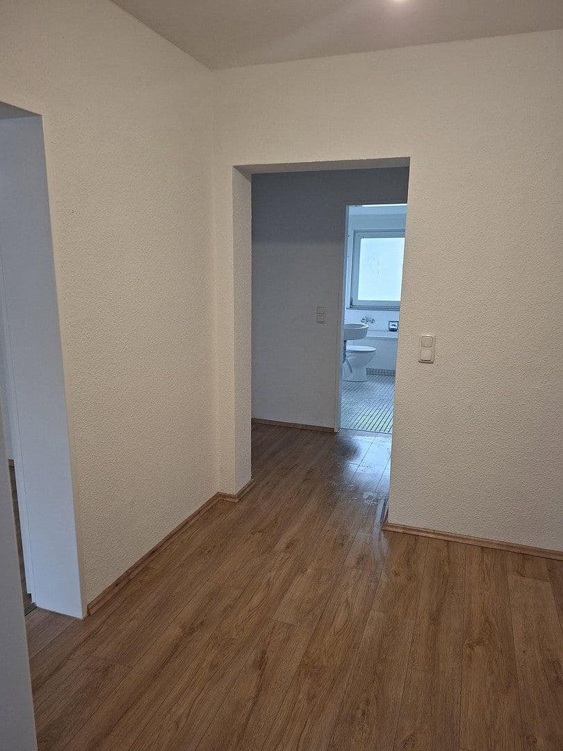 Pronájem bytu 3+1 76 m², Scheppmannskamp 9, Essen, Severní Porýní-Vestfálsko Pronájem bytu 3+1 76 m², Scheppmannskamp 9, Essen, Severní Porýní-Vestfálsko