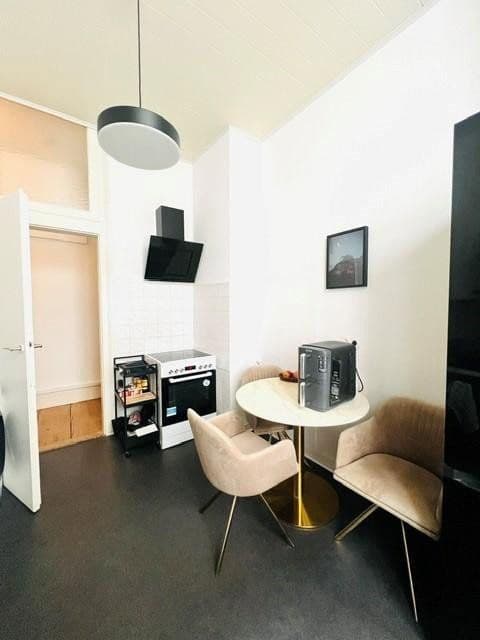Pronájem bytu 2+1 50 m², Hartmann-Ibach-Straße 67, Frankfurt am Main, Hessen Pronájem bytu 2+1 50 m², Hartmann-Ibach-Straße 67, Frankfurt am Main, Hessen