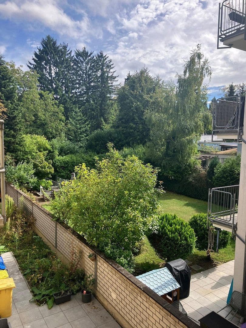 Pronájem bytu 2+1 56 m², Bonn, Severní Porýní-Vestfálsko Pronájem bytu 2+1 56 m², Bonn, Severní Porýní-Vestfálsko