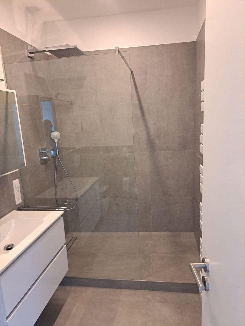 Pronájem bytu 2+1 56 m², Bonn, Severní Porýní-Vestfálsko Pronájem bytu 2+1 56 m², Bonn, Severní Porýní-Vestfálsko