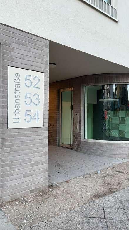 Pronájem bytu 2+1 34 m², Urbanstraße 52, Berlin, Berlín Pronájem bytu 2+1 34 m², Urbanstraße 52, Berlin, Berlín