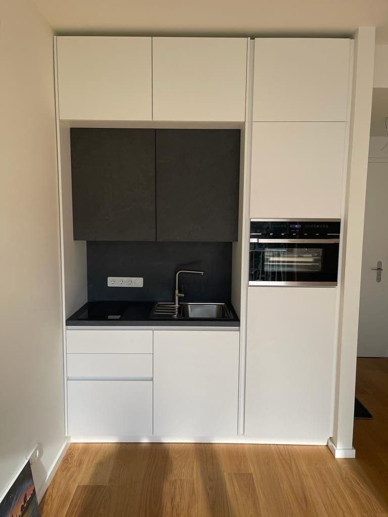 Pronájem bytu 2+1 34 m², Urbanstraße 52, Berlin, Berlín Pronájem bytu 2+1 34 m², Urbanstraße 52, Berlin, Berlín