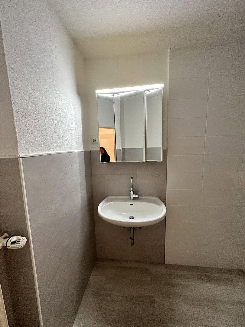 Pronájem bytu 2+1 51 m², Friedrich-Garves-Straße 5, Bremen, Bremen Pronájem bytu 2+1 51 m², Friedrich-Garves-Straße 5, Bremen, Bremen