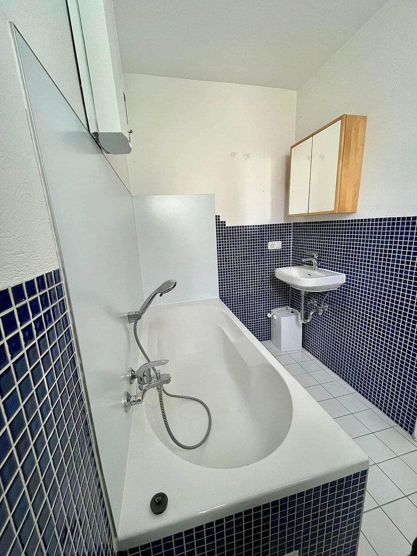 Pronájem bytu 4+1 125 m², tiedgestraße 4a, Hannover, Dolní Sasko Pronájem bytu 4+1 125 m², tiedgestraße 4a, Hannover, Dolní Sasko
