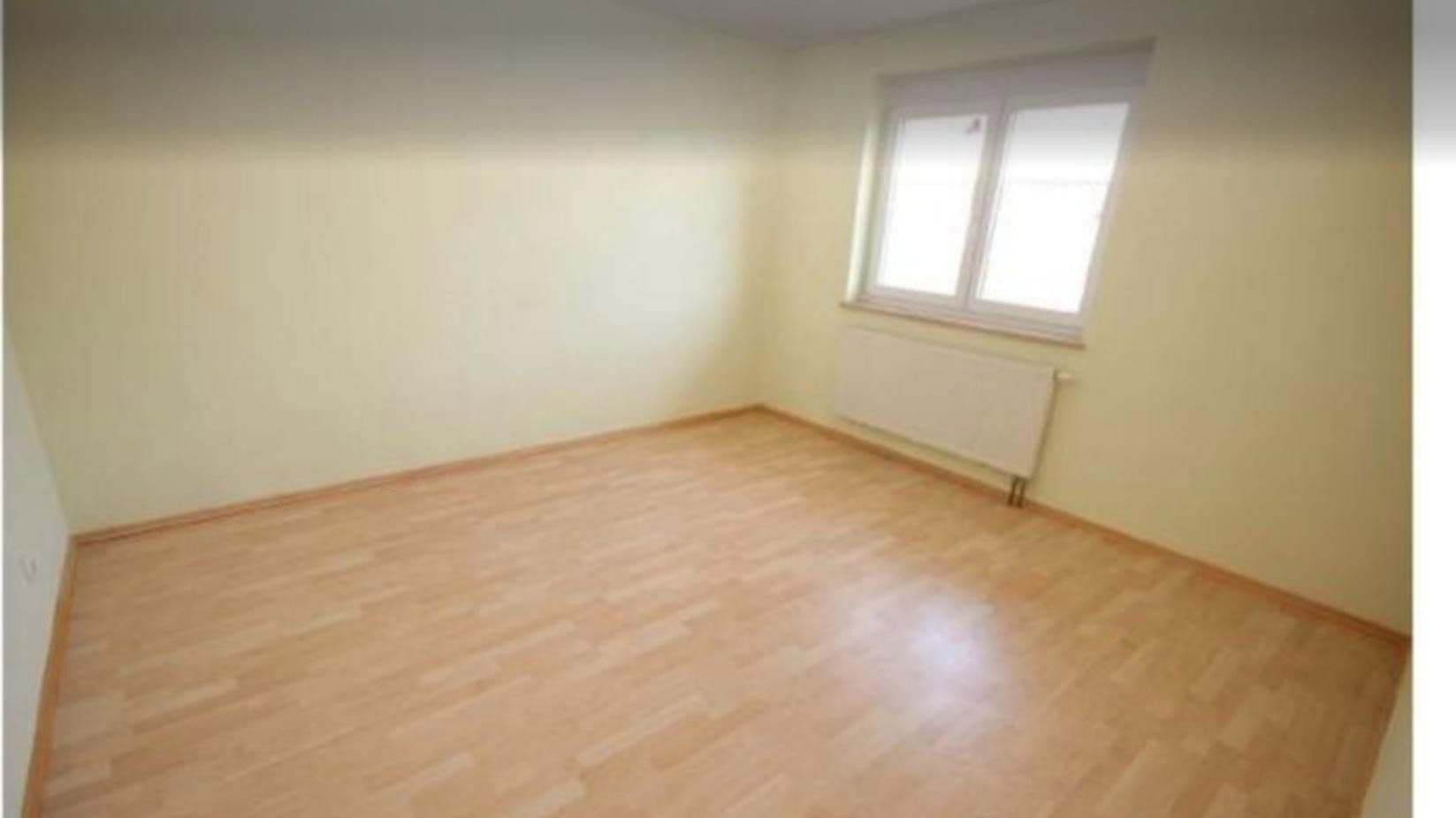 Pronájem domu 124 m², pozemek 150 m², Kaufering, Bavorsko Pronájem domu 124 m², pozemek 150 m², Kaufering, Bavorsko
