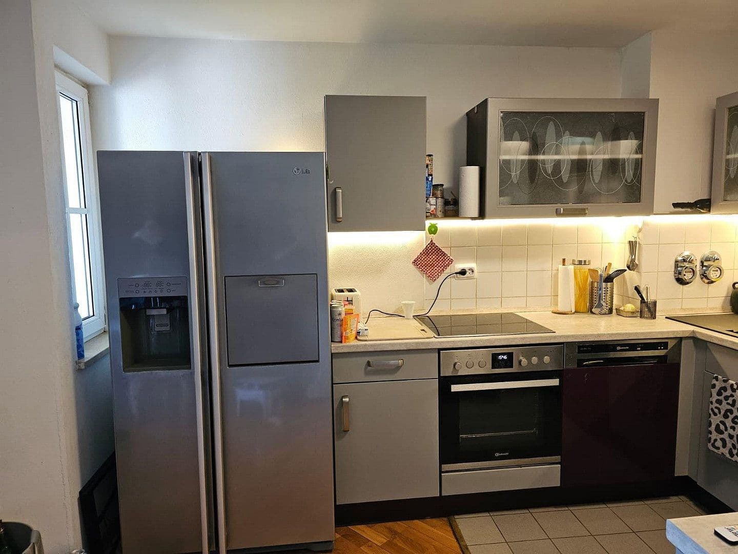Pronájem bytu 3+1 72 m², Feldmochingerstraße 210-212, München, Bavorsko Pronájem bytu 3+1 72 m², Feldmochingerstraße 210-212, München, Bavorsko