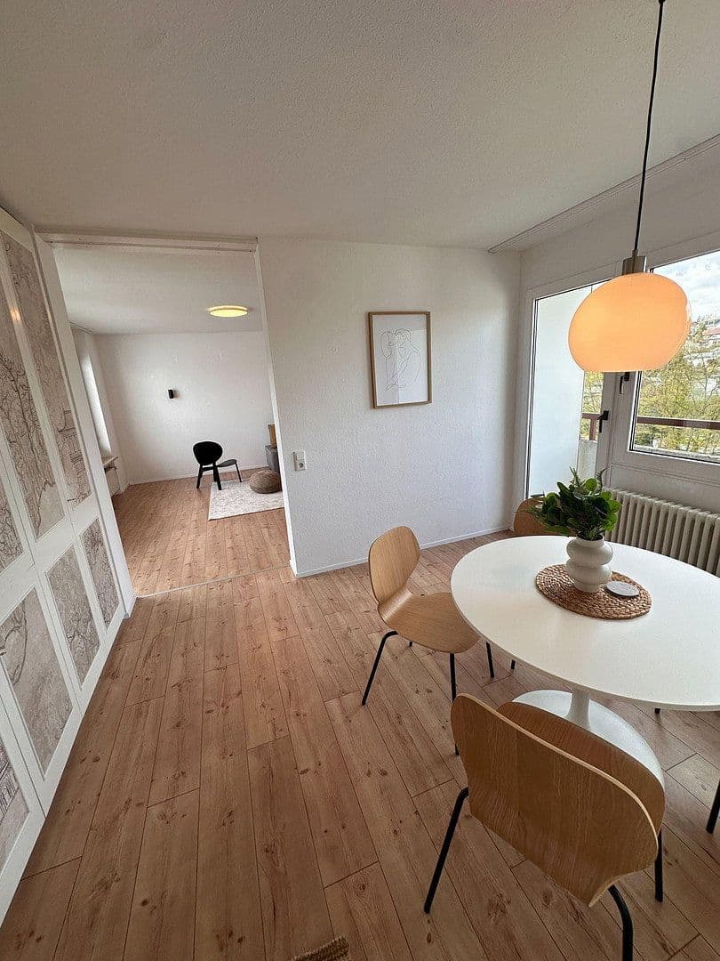 Pronájem bytu 3+1 99 m², Ludwig Richter Straße 66, Heidenheim an der Brenz, Bádensko-Württembersko Pronájem bytu 3+1 99 m², Ludwig Richter Straße 66, Heidenheim an der Brenz, Bádensko-Württembersko