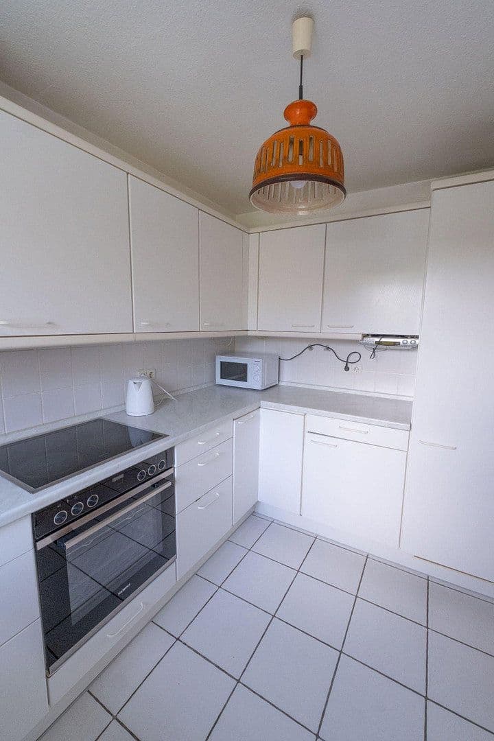 Prodej domu 98 m², pozemek 210 m², Nienbrügger Weg 18, Kiel, Šlesvicko-Holštýnsko Prodej domu 98 m², pozemek 210 m², Nienbrügger Weg 18, Kiel, Šlesvicko-Holštýnsko