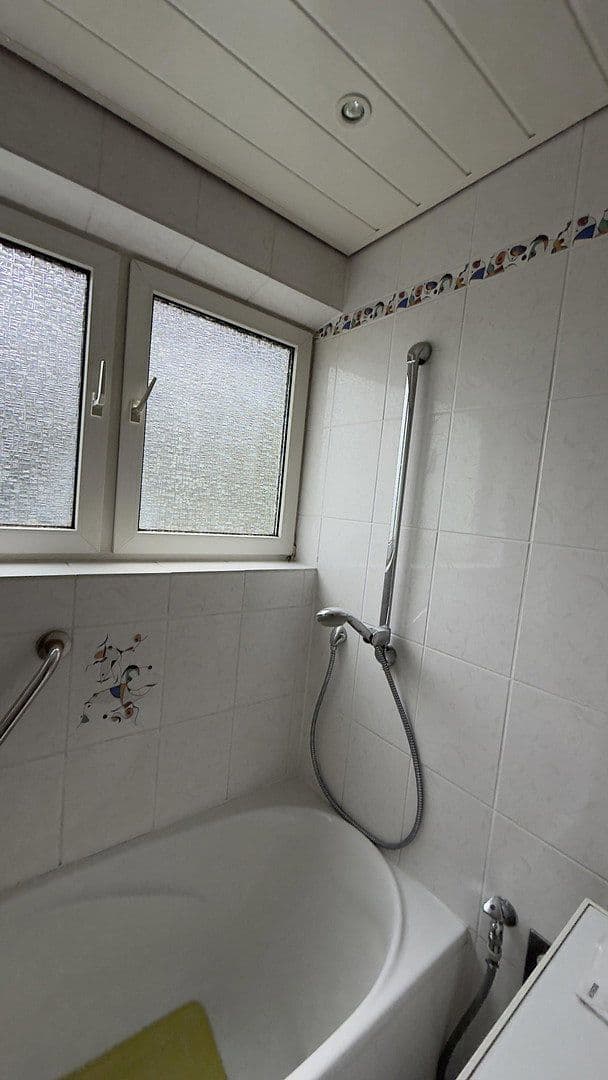 Pronájem bytu 3+1 73 m², Poppenreutherstr. 79, Nürnberg, Bavorsko Pronájem bytu 3+1 73 m², Poppenreutherstr. 79, Nürnberg, Bavorsko