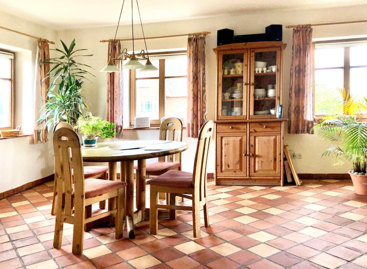 Prodej domu 200 m², pozemek 2.651 m², Glückstadt, Šlesvicko-Holštýnsko Prodej domu 200 m², pozemek 2.651 m², Glückstadt, Šlesvicko-Holštýnsko
