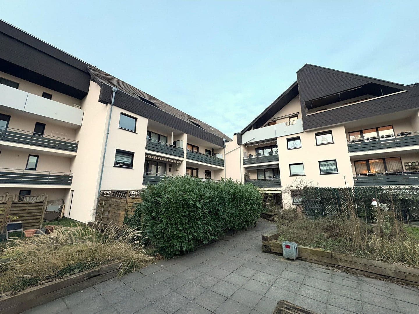 Prodej bytu 3+1 101 m², Alte Linner Str. 42, Krefeld, Severní Porýní-Vestfálsko Prodej bytu 3+1 101 m², Alte Linner Str. 42, Krefeld, Severní Porýní-Vestfálsko