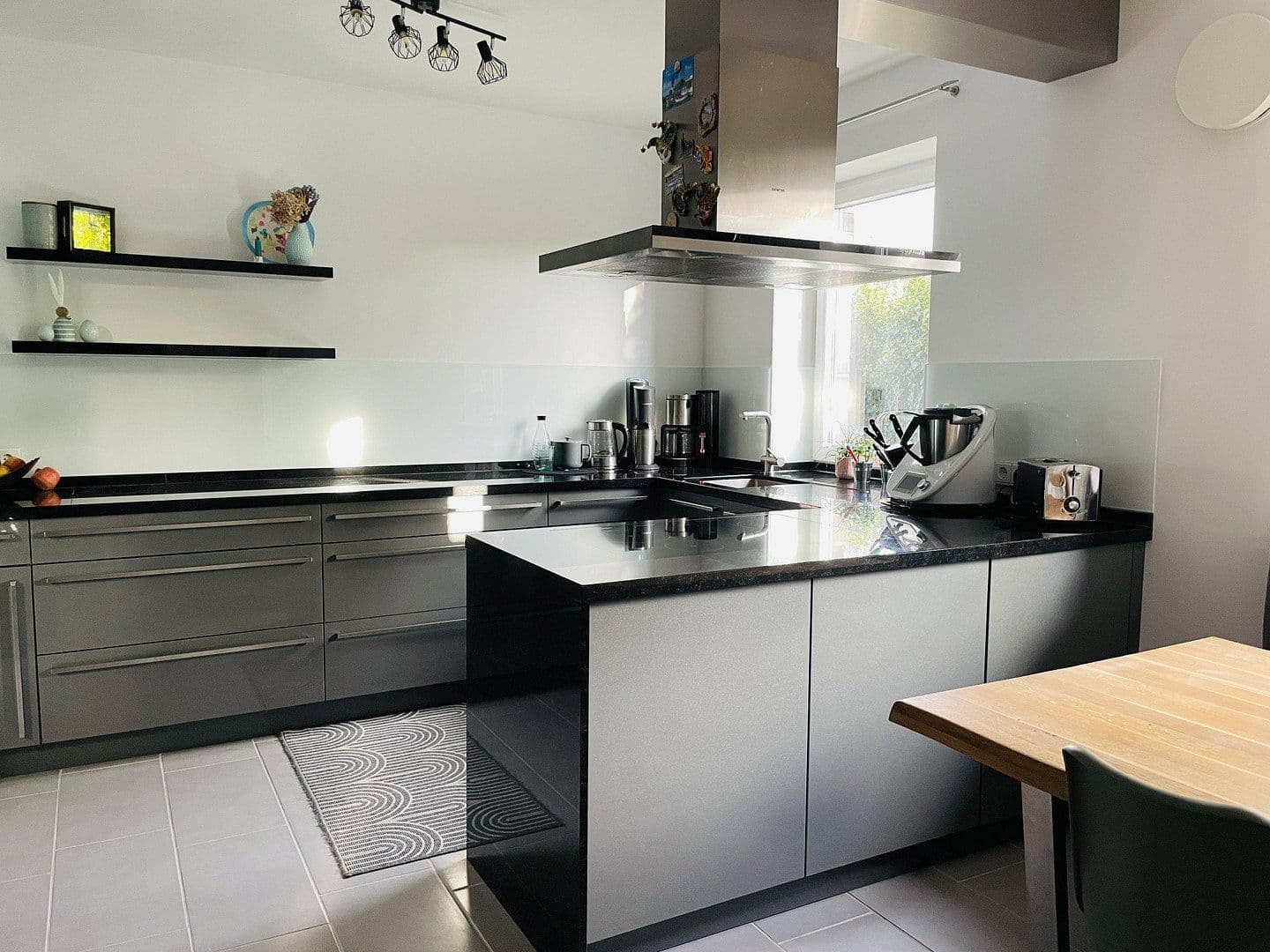 Prodej domu 176 m², pozemek 785 m², Lüneburg, Dolní Sasko Prodej domu 176 m², pozemek 785 m², Lüneburg, Dolní Sasko