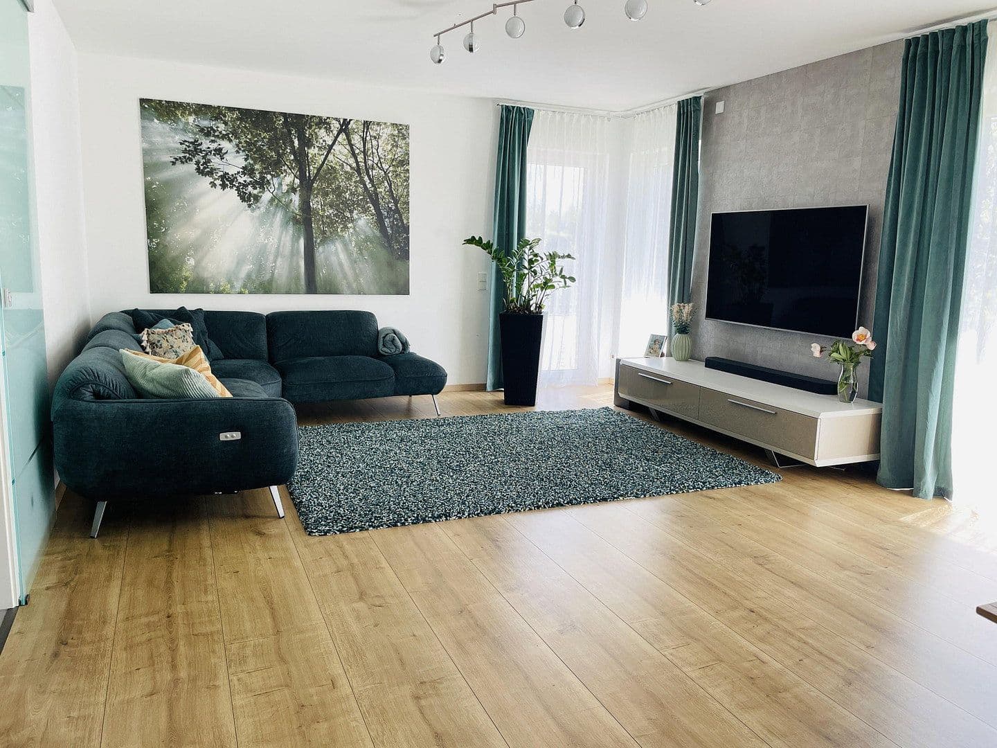 Prodej domu 176 m², pozemek 785 m², Lüneburg, Dolní Sasko Prodej domu 176 m², pozemek 785 m², Lüneburg, Dolní Sasko
