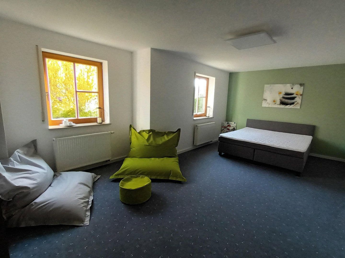 Prodej domu 156 m², pozemek 406 m², Kitzingen, Bavorsko Prodej domu 156 m², pozemek 406 m², Kitzingen, Bavorsko