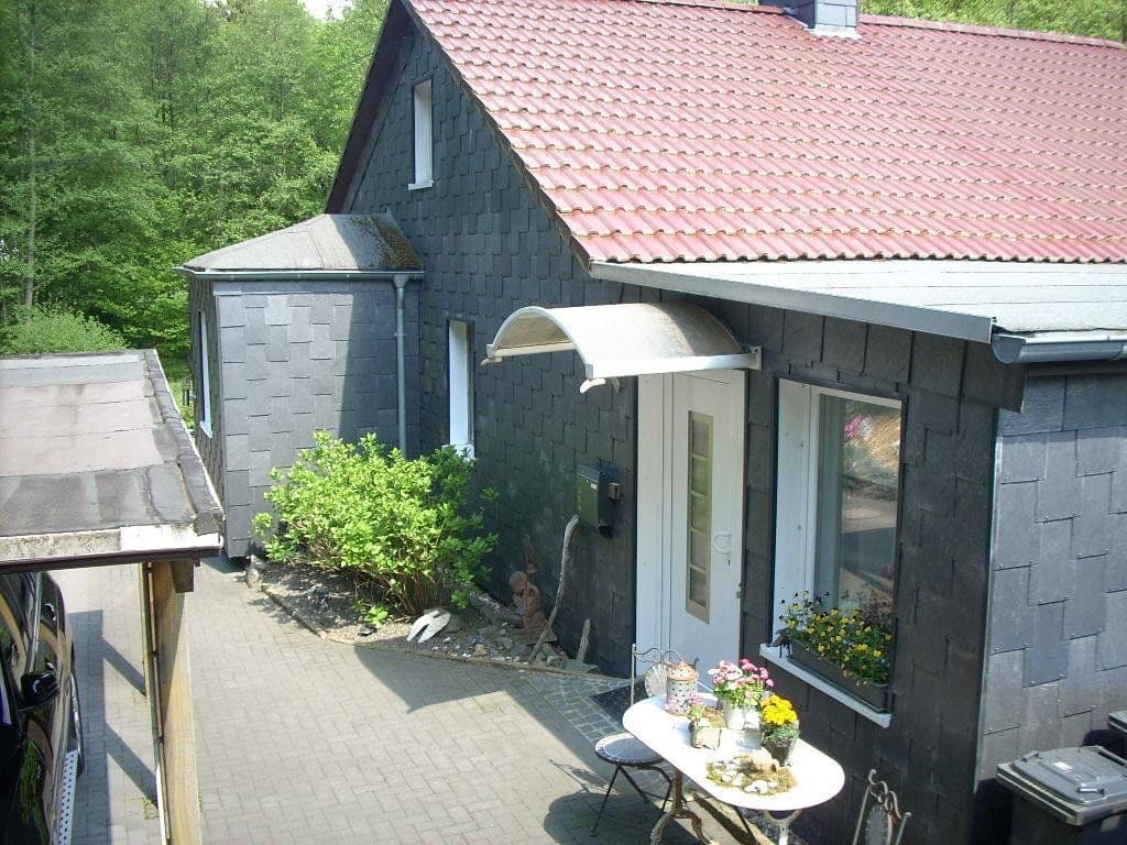 Prodej domu 103 m², pozemek 767 m², Sprockhövel, Severní Porýní-Vestfálsko Prodej domu 103 m², pozemek 767 m², Sprockhövel, Severní Porýní-Vestfálsko