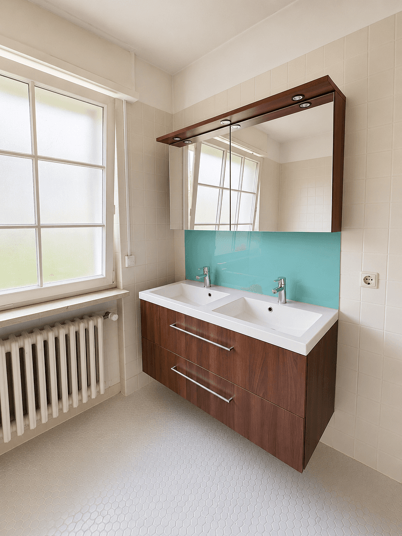 Prodej domu 320 m², pozemek 1.334 m², Karlsruhe, Bádensko-Württembersko Prodej domu 320 m², pozemek 1.334 m², Karlsruhe, Bádensko-Württembersko