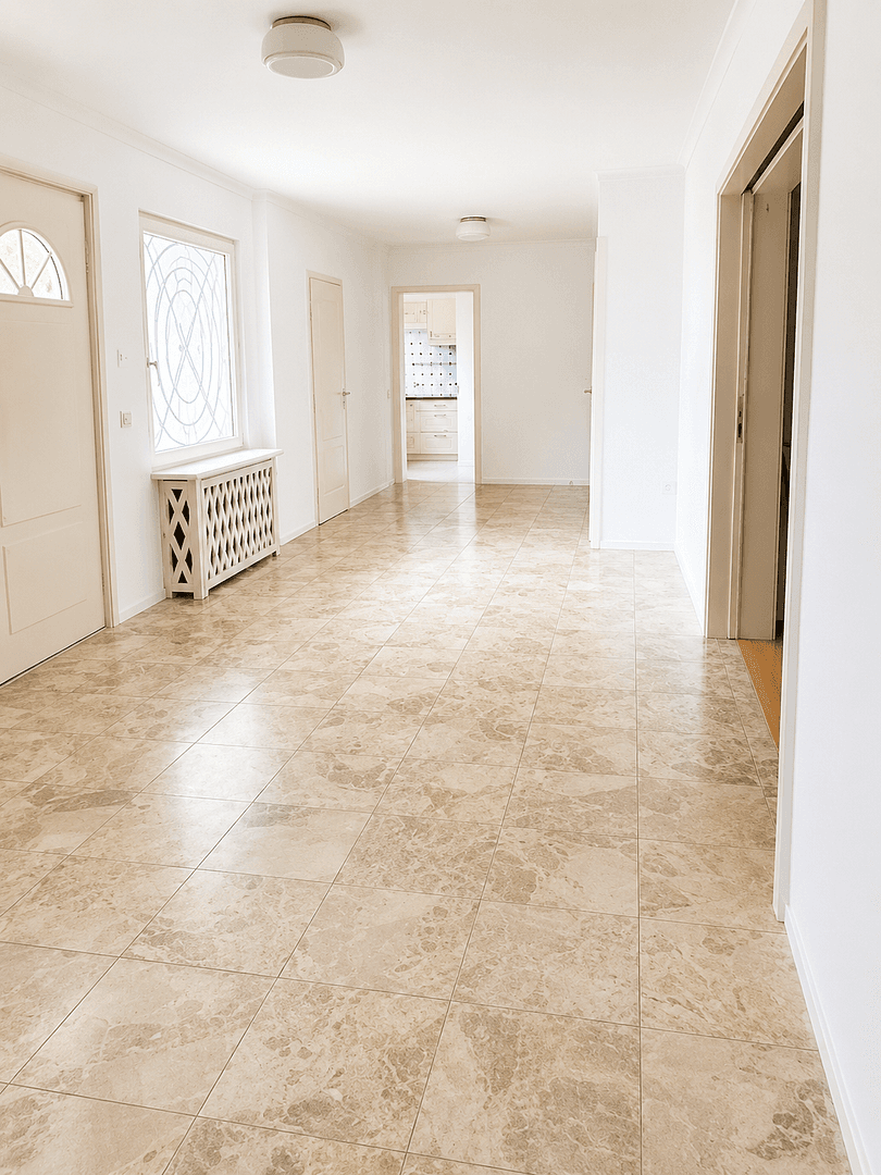 Prodej domu 320 m², pozemek 1.334 m², Karlsruhe, Bádensko-Württembersko Prodej domu 320 m², pozemek 1.334 m², Karlsruhe, Bádensko-Württembersko