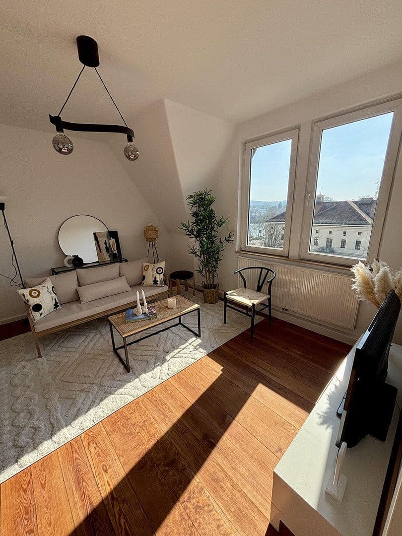 Prodej bytu 4+1 76 m², Stuttgart, Bádensko-Württembersko Prodej bytu 4+1 76 m², Stuttgart, Bádensko-Württembersko