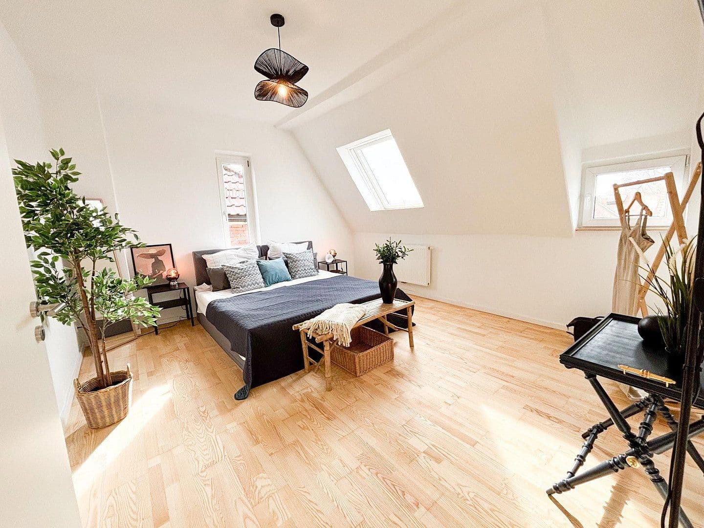 Prodej bytu 4+1 76 m², Stuttgart, Bádensko-Württembersko Prodej bytu 4+1 76 m², Stuttgart, Bádensko-Württembersko