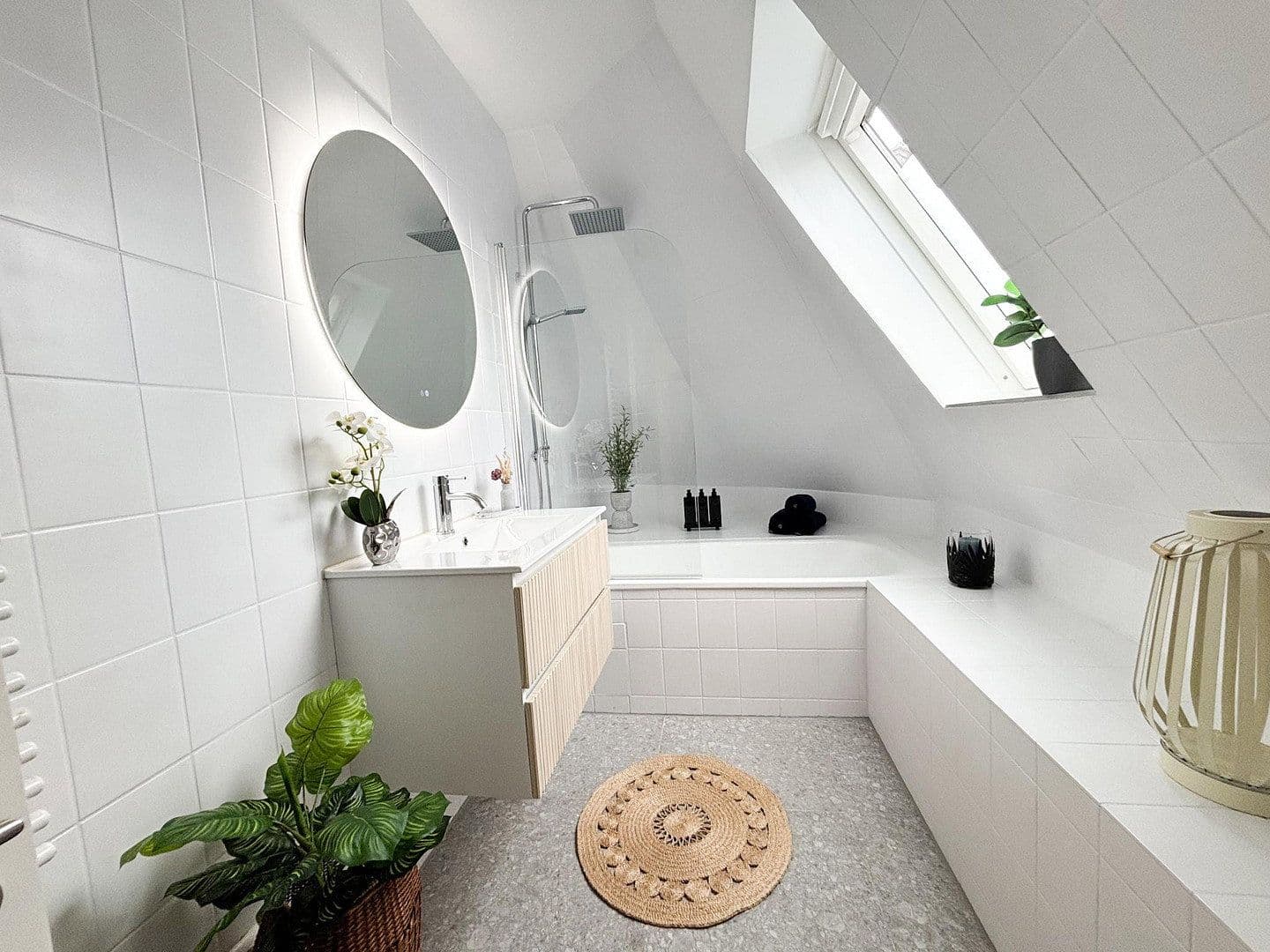 Prodej bytu 4+1 76 m², Stuttgart, Bádensko-Württembersko Prodej bytu 4+1 76 m², Stuttgart, Bádensko-Württembersko