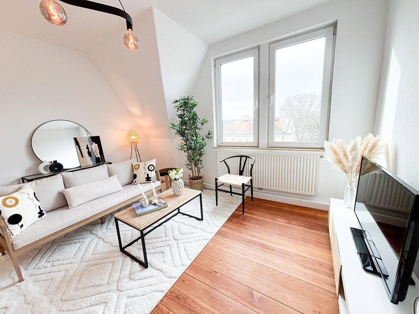 Prodej bytu 4+1 76 m², Stuttgart, Bádensko-Württembersko Prodej bytu 4+1 76 m², Stuttgart, Bádensko-Württembersko