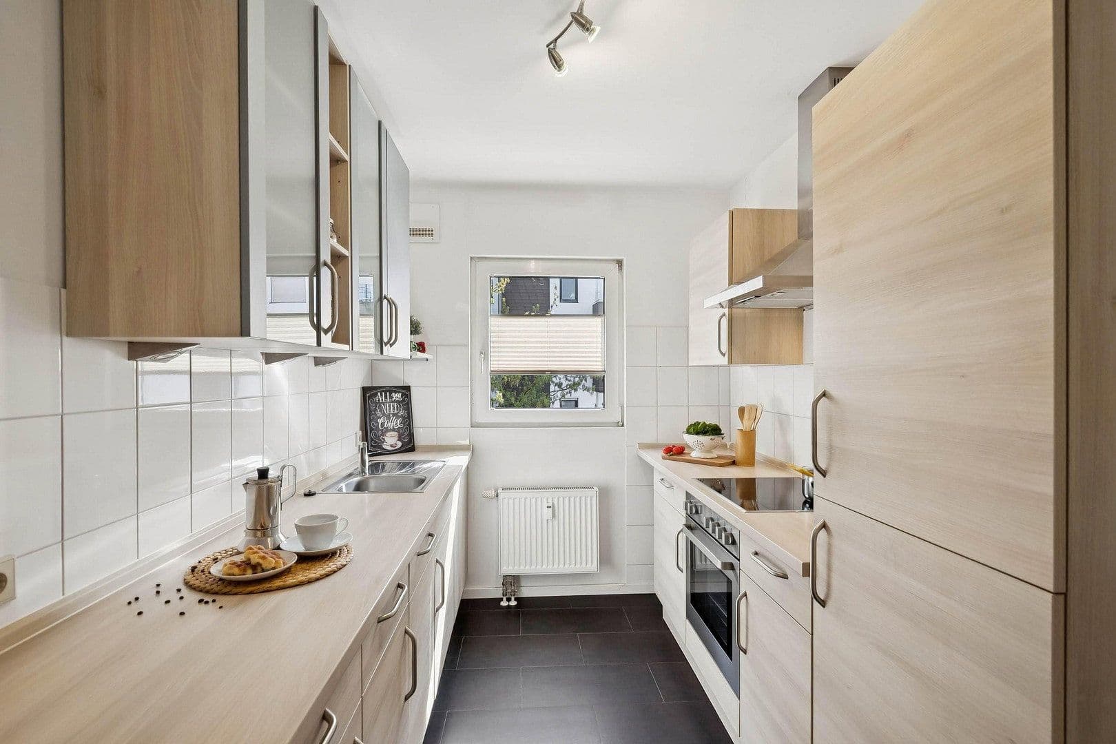 Pronájem bytu 3+1 96 m², Vorstadtstr. 17, Saarbrücken, Země Sársko Pronájem bytu 3+1 96 m², Vorstadtstr. 17, Saarbrücken, Země Sársko