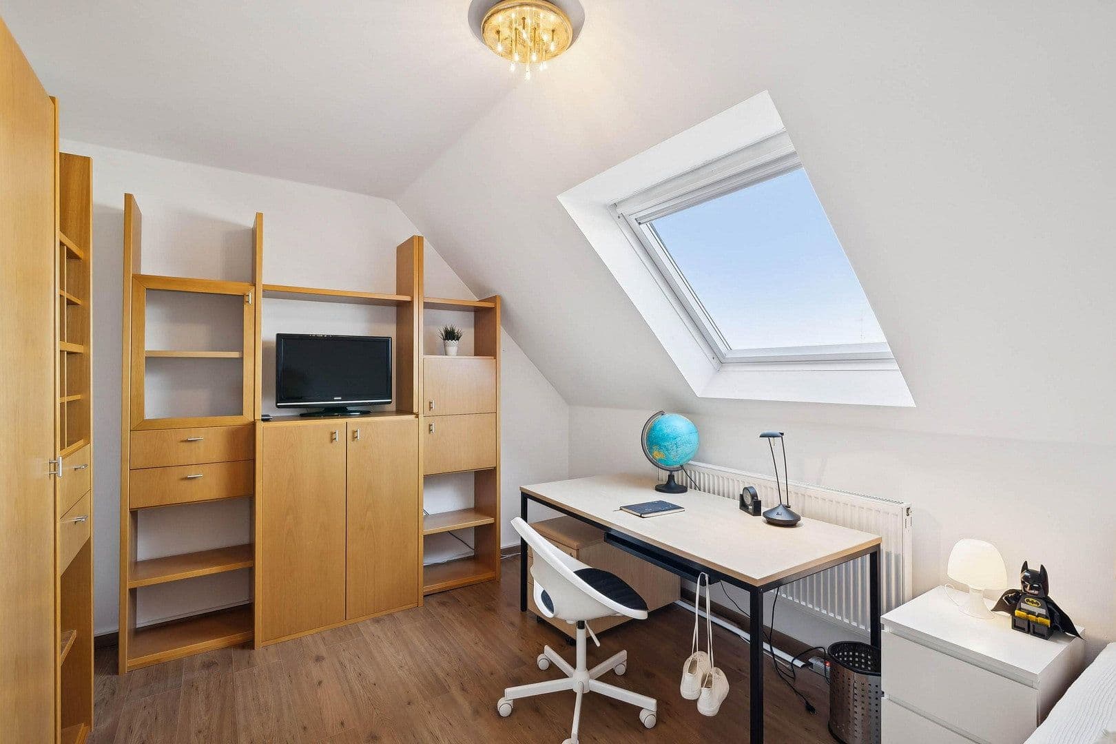 Pronájem bytu 3+1 96 m², Vorstadtstr. 17, Saarbrücken, Země Sársko Pronájem bytu 3+1 96 m², Vorstadtstr. 17, Saarbrücken, Země Sársko