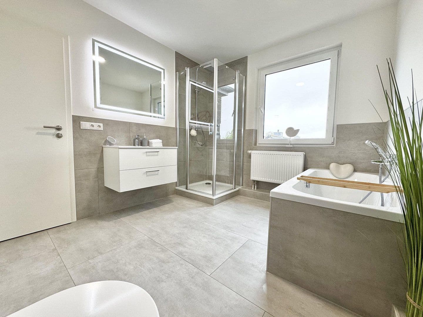 Prodej bytu 4+1 132 m², Lübeck, Šlesvicko-Holštýnsko Prodej bytu 4+1 132 m², Lübeck, Šlesvicko-Holštýnsko