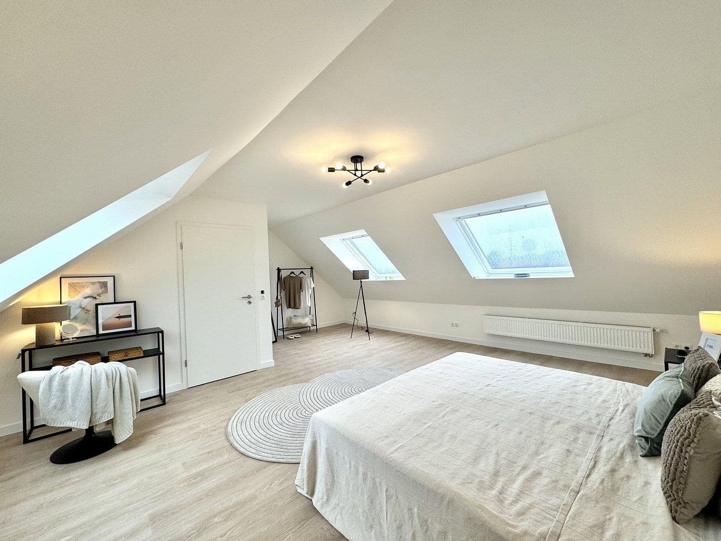 Prodej bytu 4+1 132 m², Lübeck, Šlesvicko-Holštýnsko Prodej bytu 4+1 132 m², Lübeck, Šlesvicko-Holštýnsko