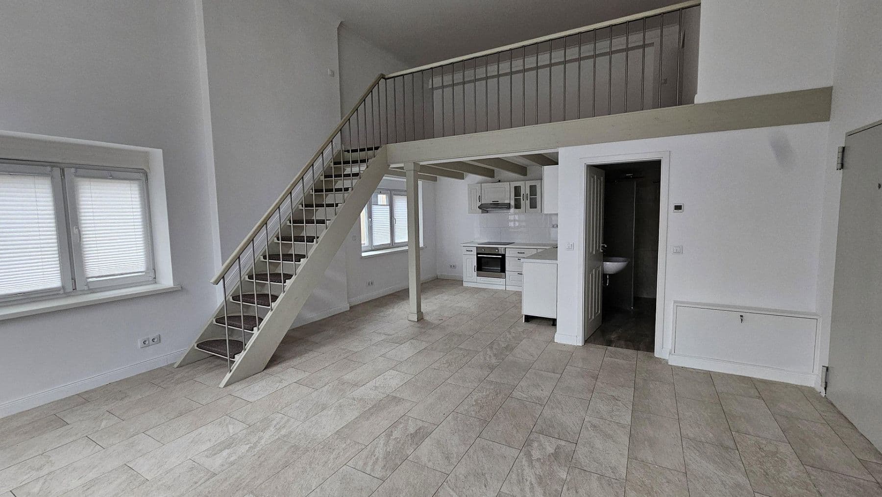 Pronájem bytu 2+1 61 m², Tiergartenstr. 7, Königs Wusterhausen, Braniborsko Pronájem bytu 2+1 61 m², Tiergartenstr. 7, Königs Wusterhausen, Braniborsko