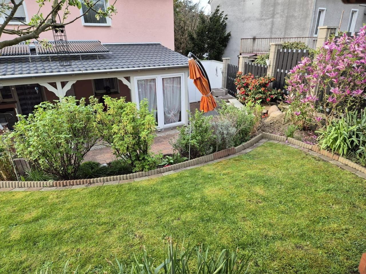 Prodej domu 188 m², pozemek 660 m², Herford, Severní Porýní-Vestfálsko Prodej domu 188 m², pozemek 660 m², Herford, Severní Porýní-Vestfálsko