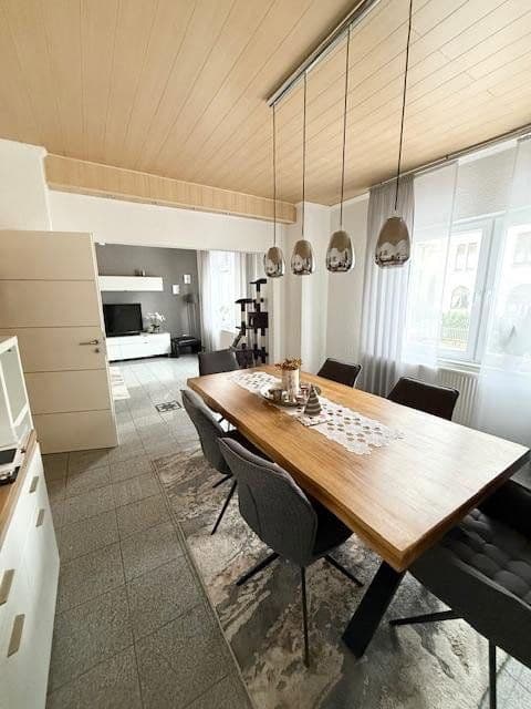 Prodej domu 188 m², pozemek 660 m², Herford, Severní Porýní-Vestfálsko Prodej domu 188 m², pozemek 660 m², Herford, Severní Porýní-Vestfálsko