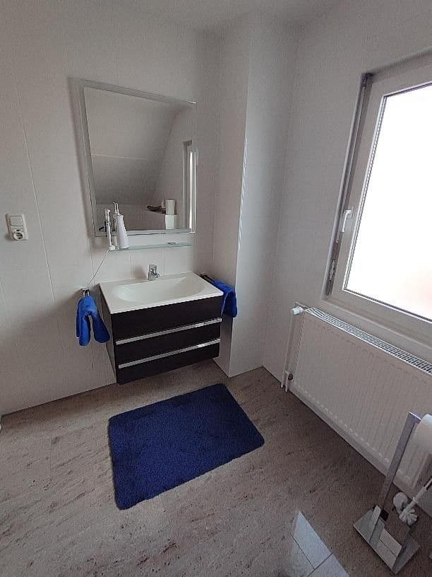 Prodej domu 130 m², pozemek 673 m², Schwalbach am Taunus, Hessen Prodej domu 130 m², pozemek 673 m², Schwalbach am Taunus, Hessen