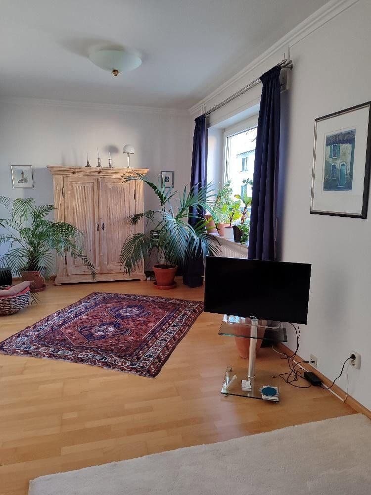 Prodej domu 130 m², pozemek 673 m², Schwalbach am Taunus, Hessen Prodej domu 130 m², pozemek 673 m², Schwalbach am Taunus, Hessen