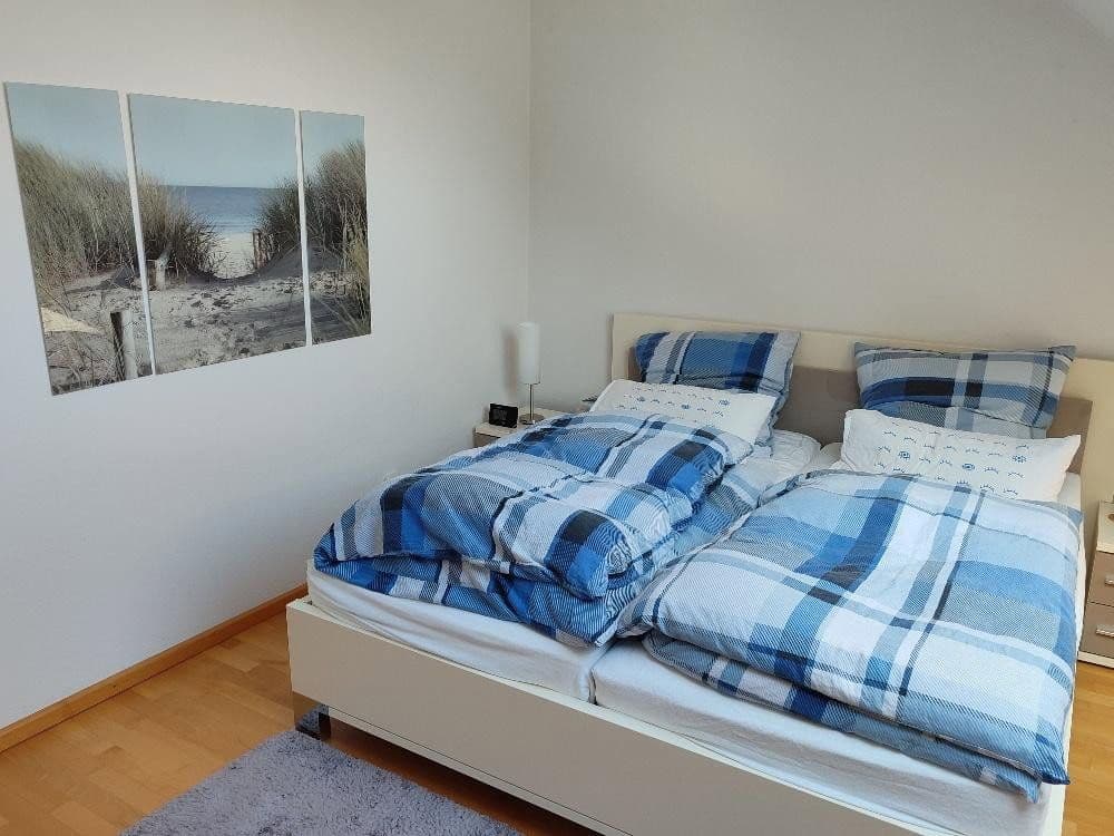 Prodej domu 130 m², pozemek 673 m², Schwalbach am Taunus, Hessen Prodej domu 130 m², pozemek 673 m², Schwalbach am Taunus, Hessen
