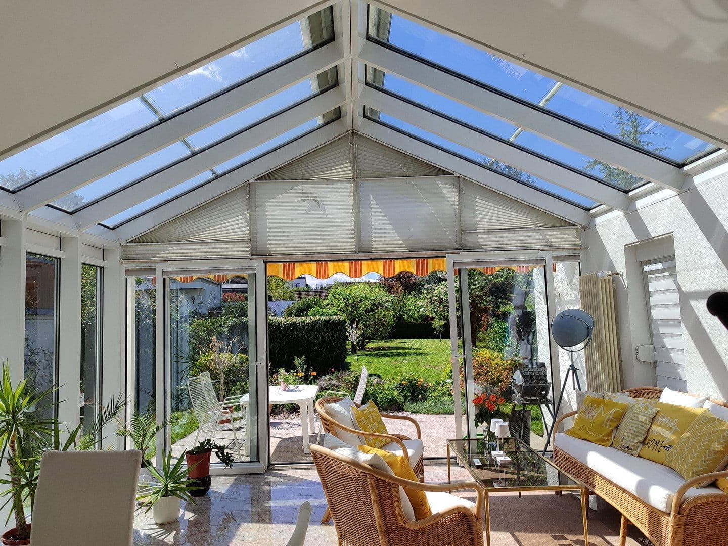 Prodej domu 130 m², pozemek 673 m², Schwalbach am Taunus, Hessen Prodej domu 130 m², pozemek 673 m², Schwalbach am Taunus, Hessen