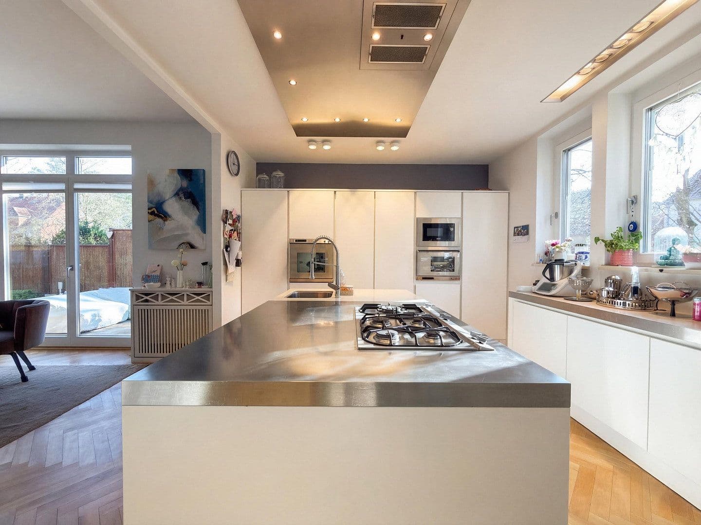 Prodej domu 233 m², pozemek 920 m², Berlin, Berlín Prodej domu 233 m², pozemek 920 m², Berlin, Berlín